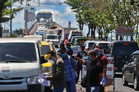 Cainta health workers get P300 hazard pay — mayor .
